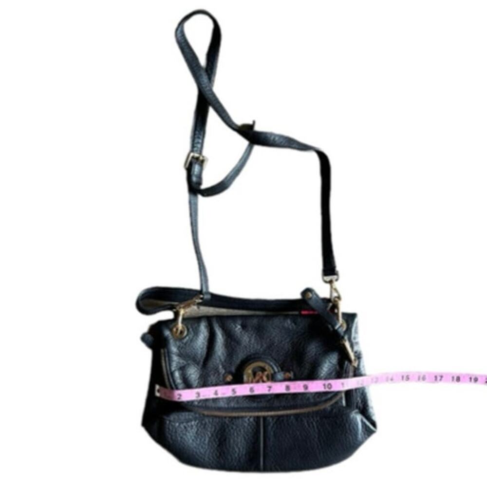 Michael Kors Black Textured Leather Stockard Bag - Picture 8 of 16